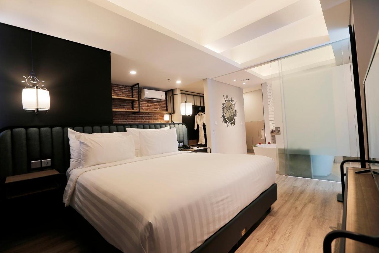 Luminor Hotel Purwokerto By Wh Экстерьер фото
