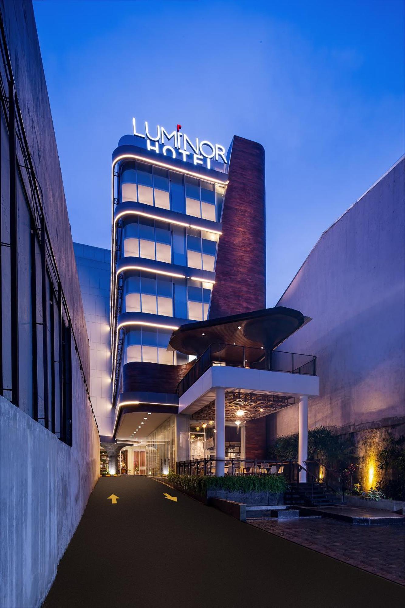 Luminor Hotel Purwokerto By Wh Экстерьер фото